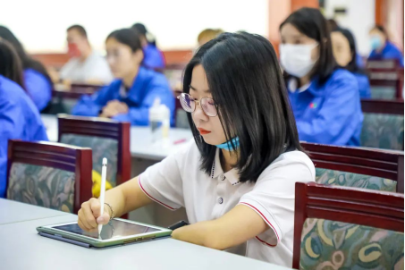 小小寫作課，生發(fā)大能量